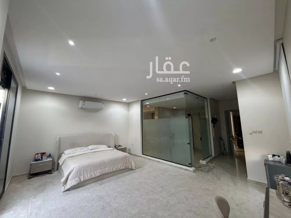 6 bedroom villa in Al Munsiyah, Riyadh 13
