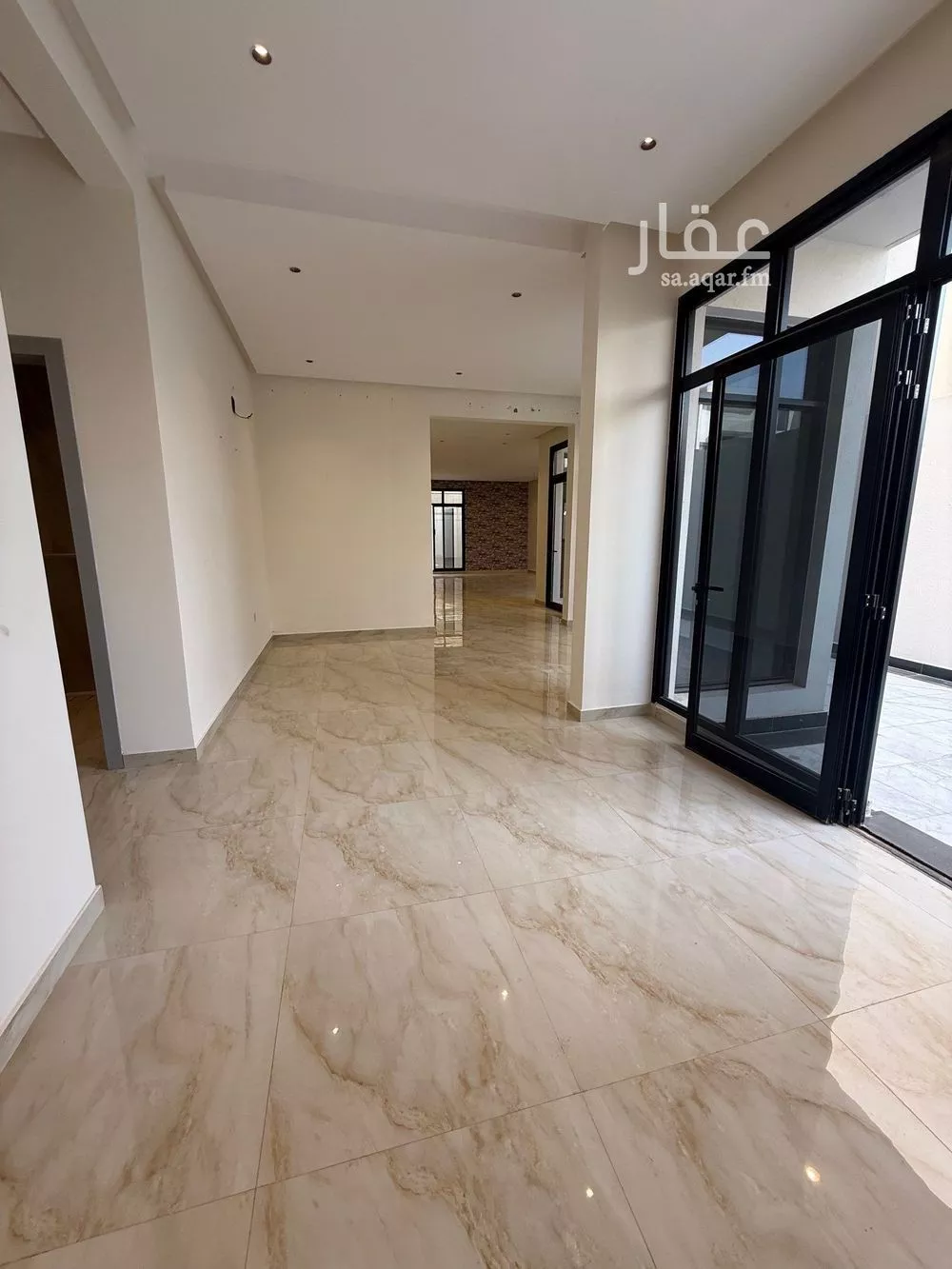 7 bedroom villa in Al Munsiyah, Riyadh 6