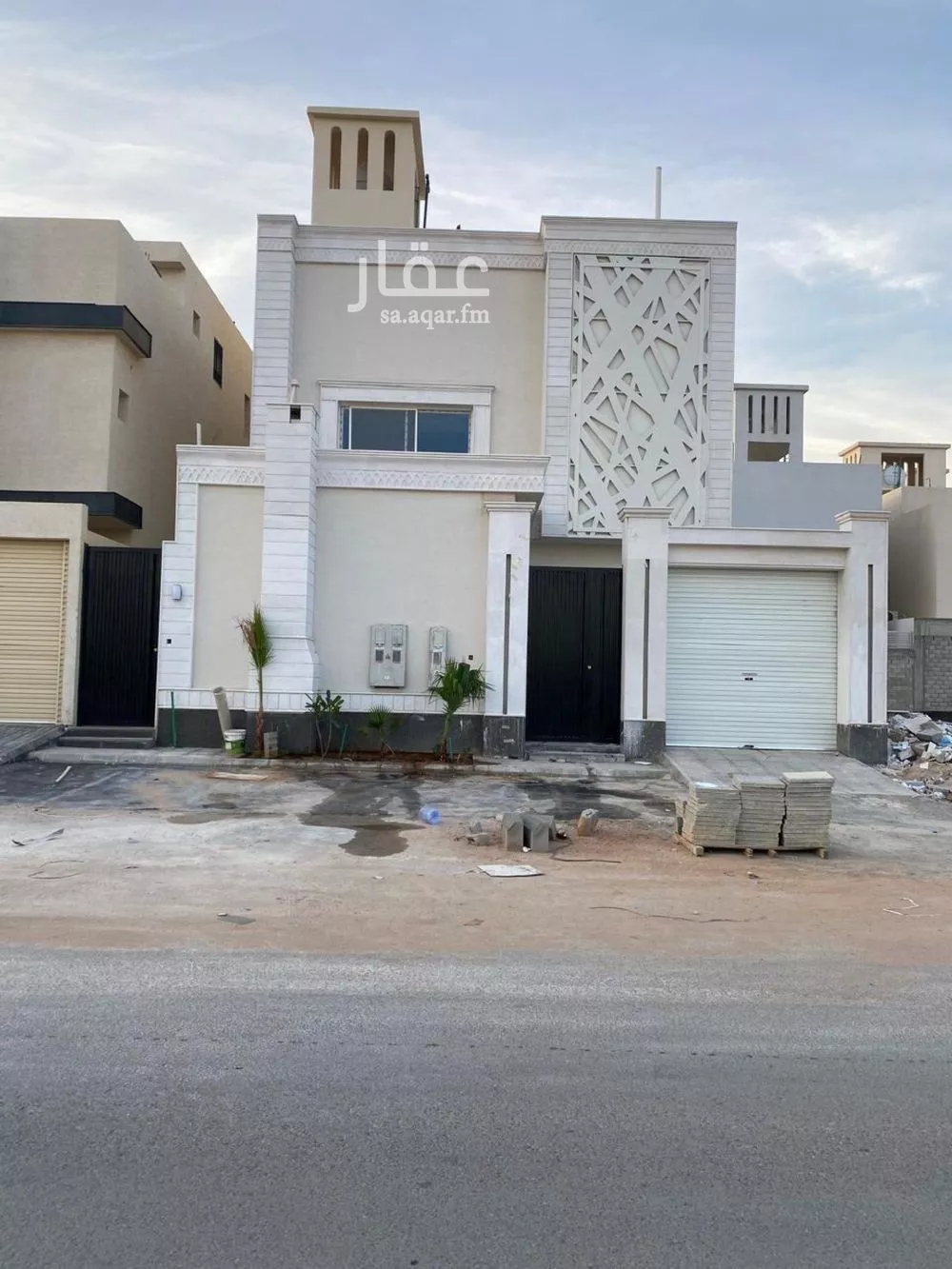 فيلا 8 غرف في الرمال 1