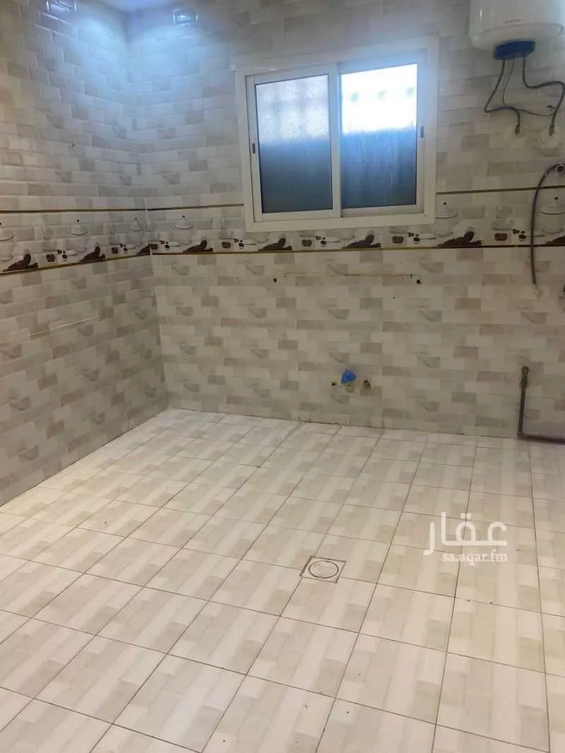 شقة 4 غرف في عكاظ 3