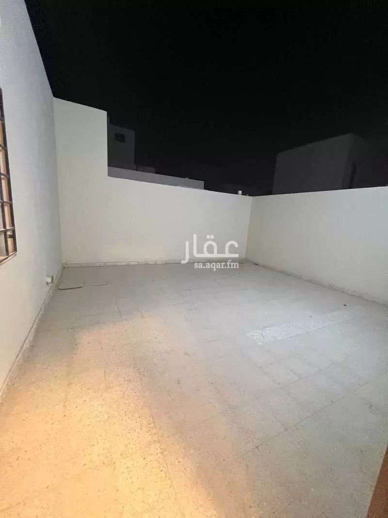 3 bedroom floor in Al Malqa 4