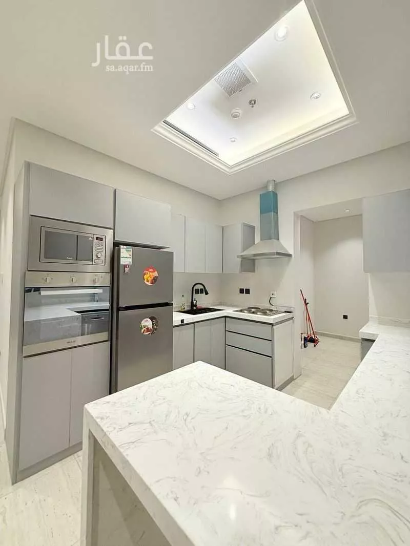 3 bedroom apartment in Al Malqa 5