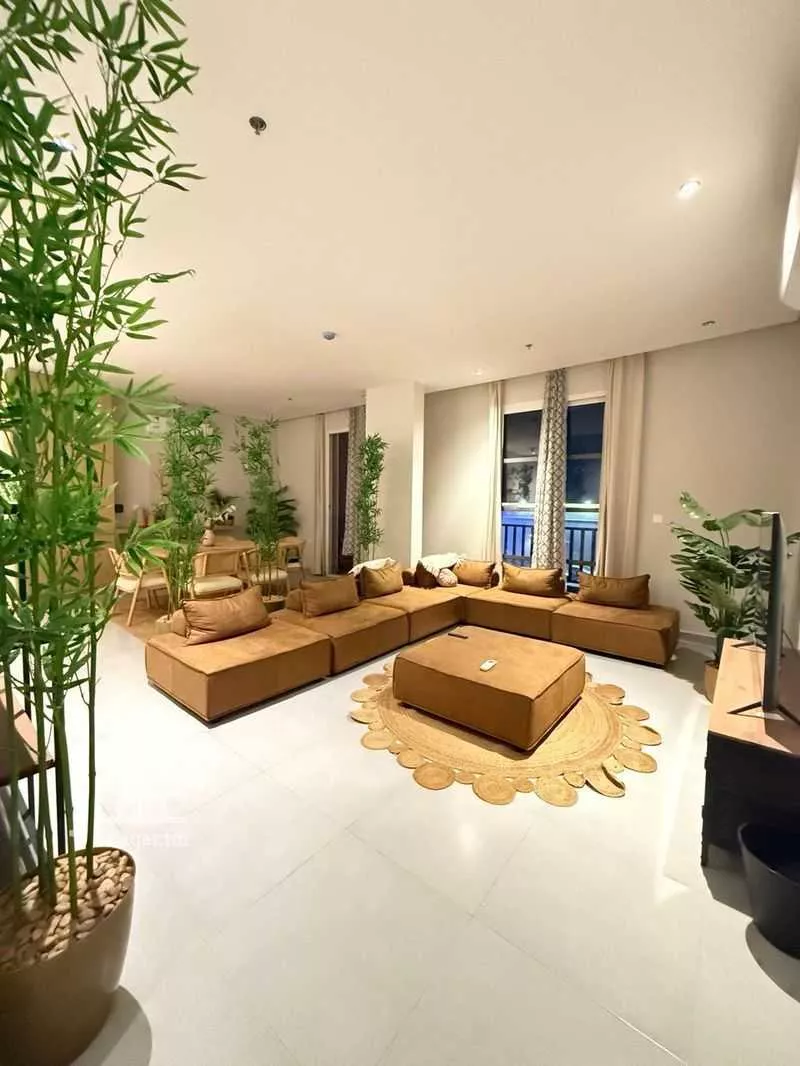 3 bedroom apartment in Hittin 1