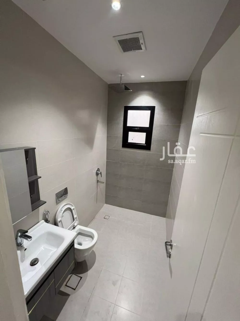 5 bedroom apartment in Al Qadisiyah, Riyadh 9