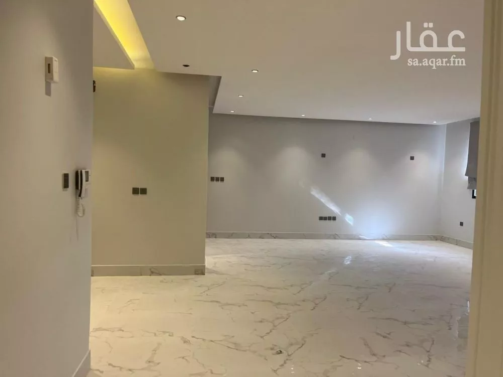 3 bedroom apartment in Al Qairawan, Riyadh 7