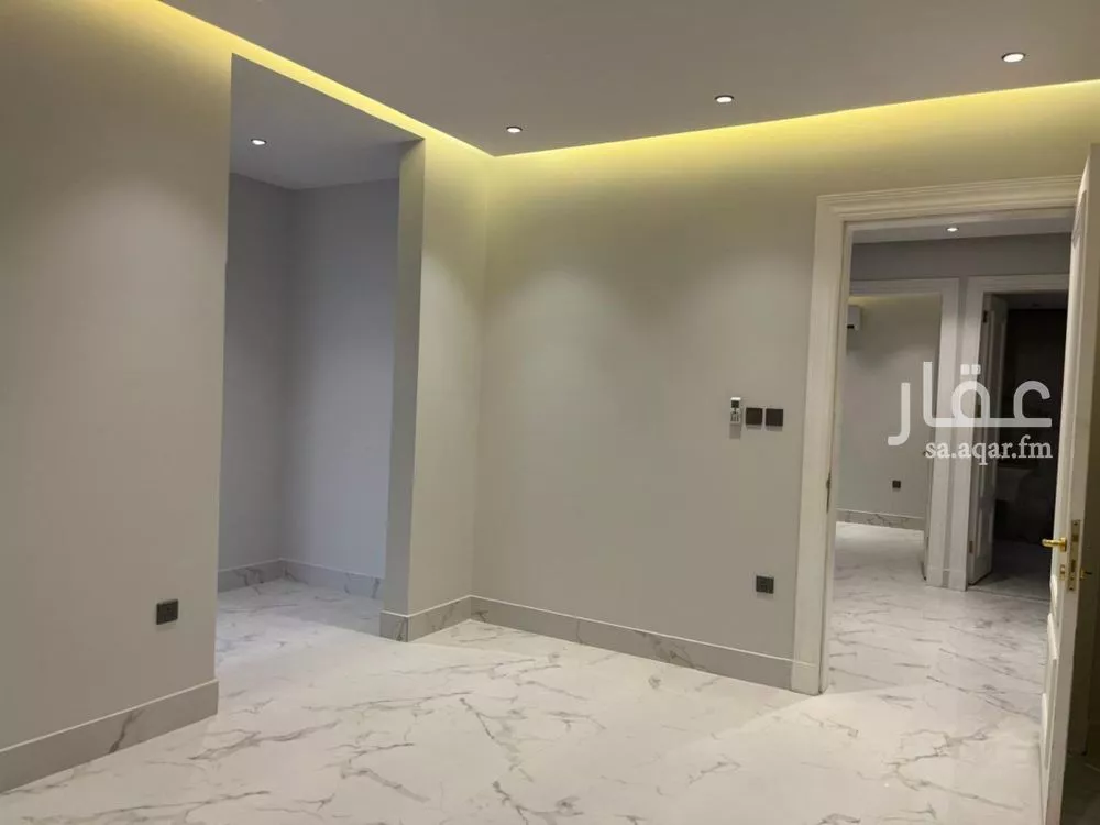 3 bedroom apartment in Al Qairawan, Riyadh 8