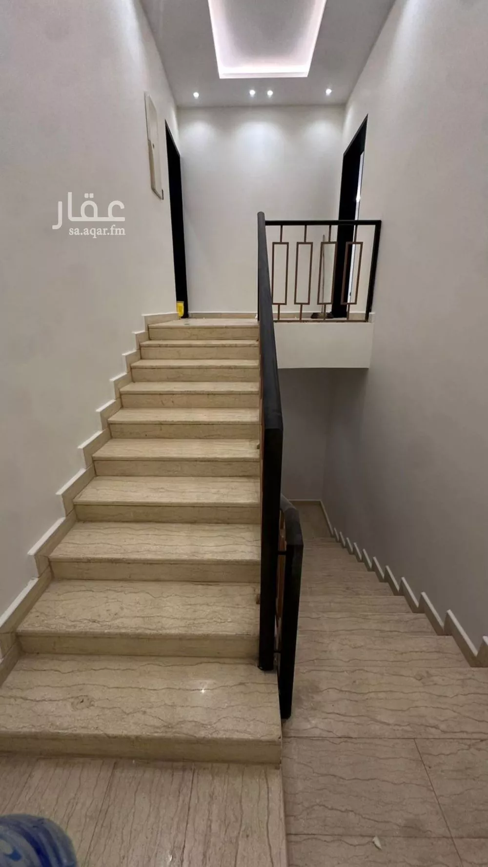 دور 3 غرف في النرجس 5