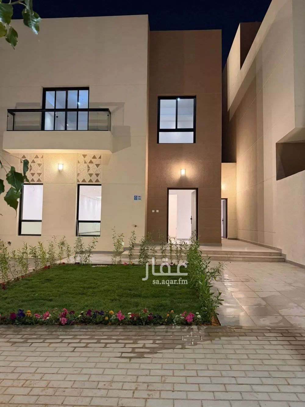 فيلا 5 غرف في النرجس 1