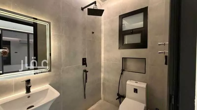 شقة 4 غرف في الحمرا 2