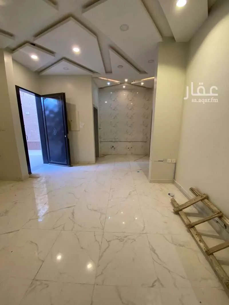 7 bedroom villa in Dhahrat Al Badiah, Riyadh 9