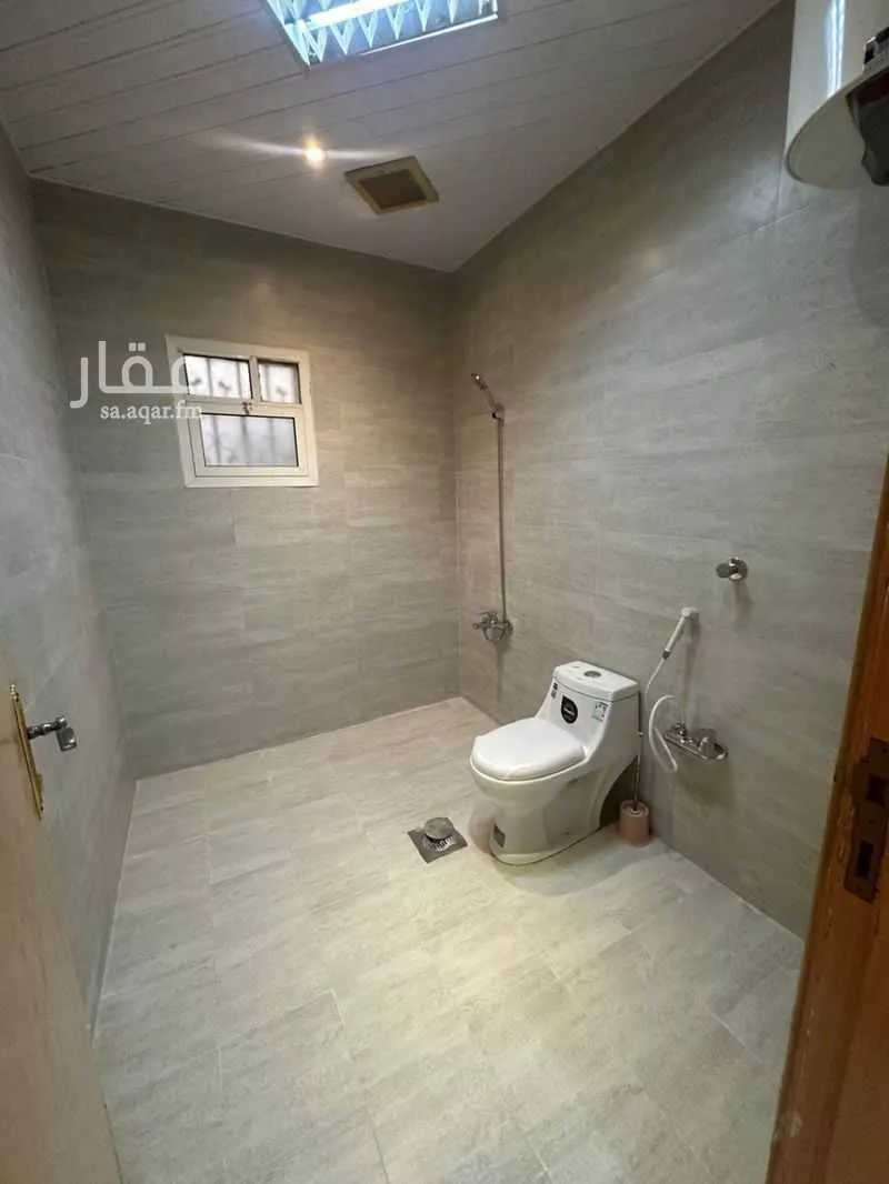 5 bedroom apartment in Al Zahrah, Riyadh 13