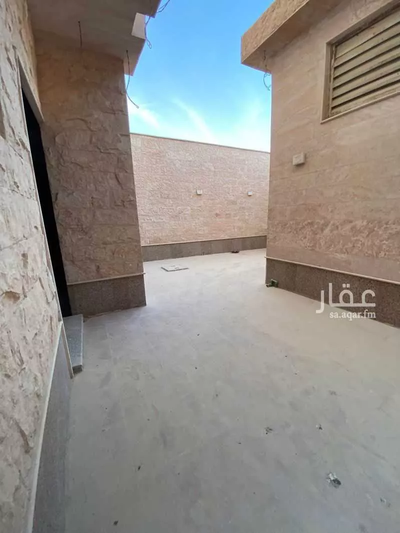 7 bedroom villa in Dhahrat Al Badiah, Riyadh 7