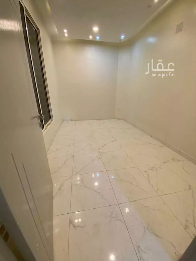 7 bedroom villa in Dhahrat Al Badiah, Riyadh 10