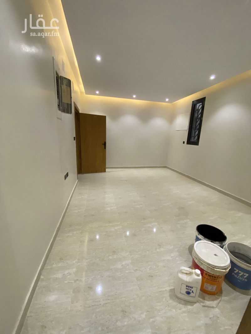 17 bedroom building in Al Zahrah, Riyadh 9