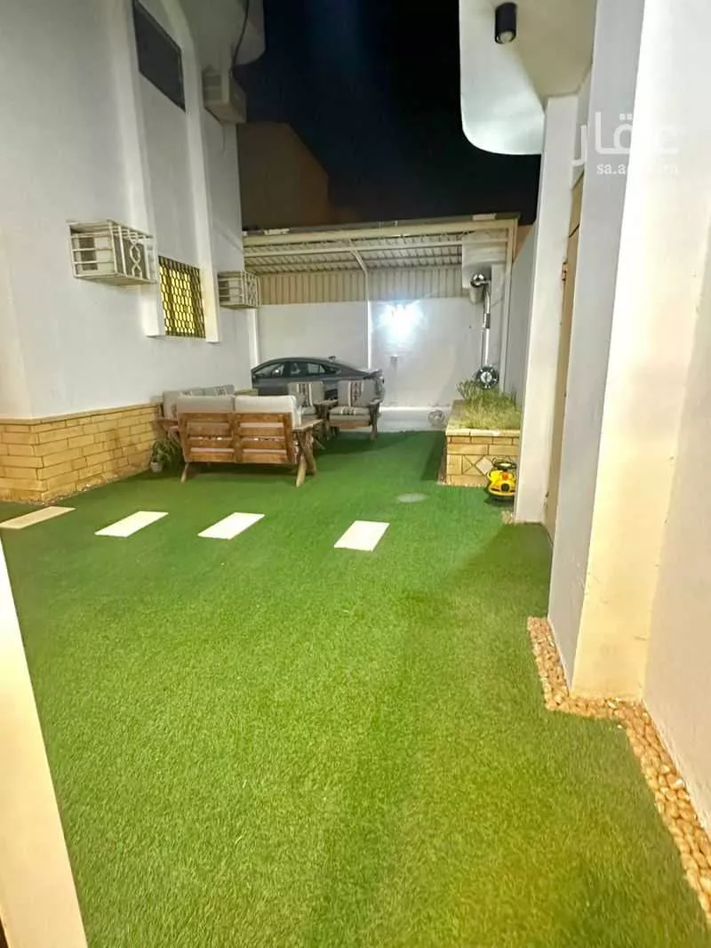 فيلا 10 غرف في الزهرة 2