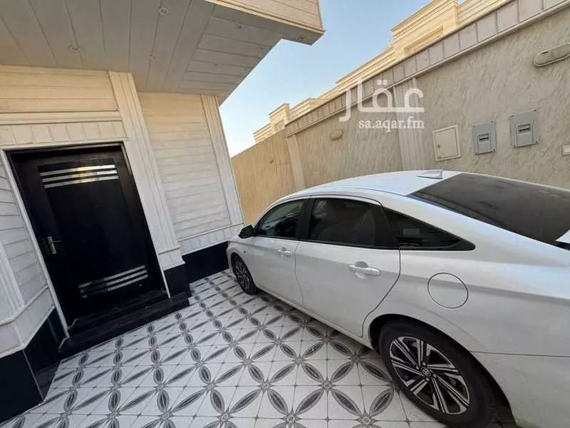 13 bedroom apartment in Tuwaiq 4