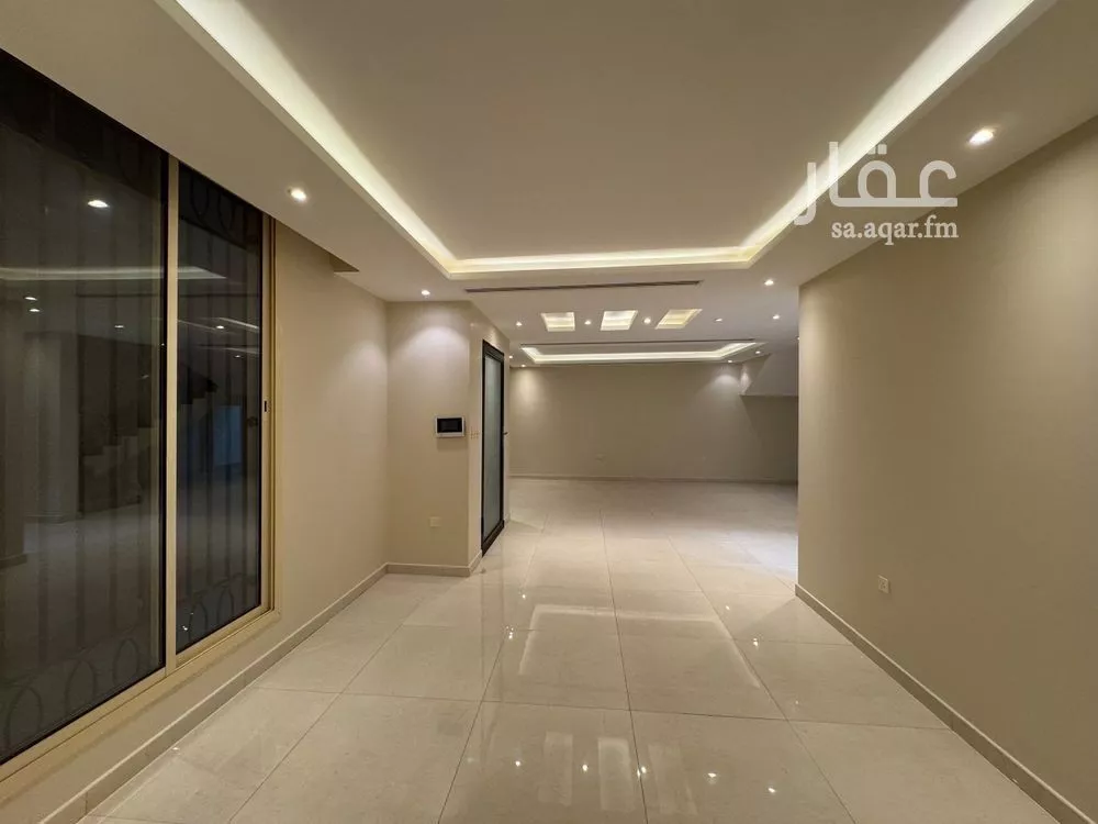 فيلا 6 غرف في العارض 5