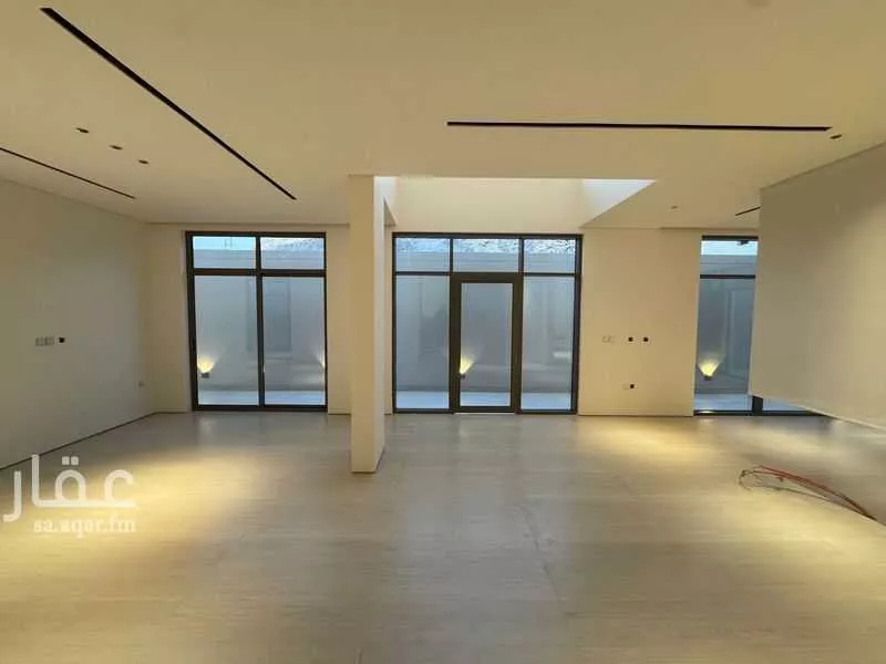 فيلا 4 غرف في النرجس 5