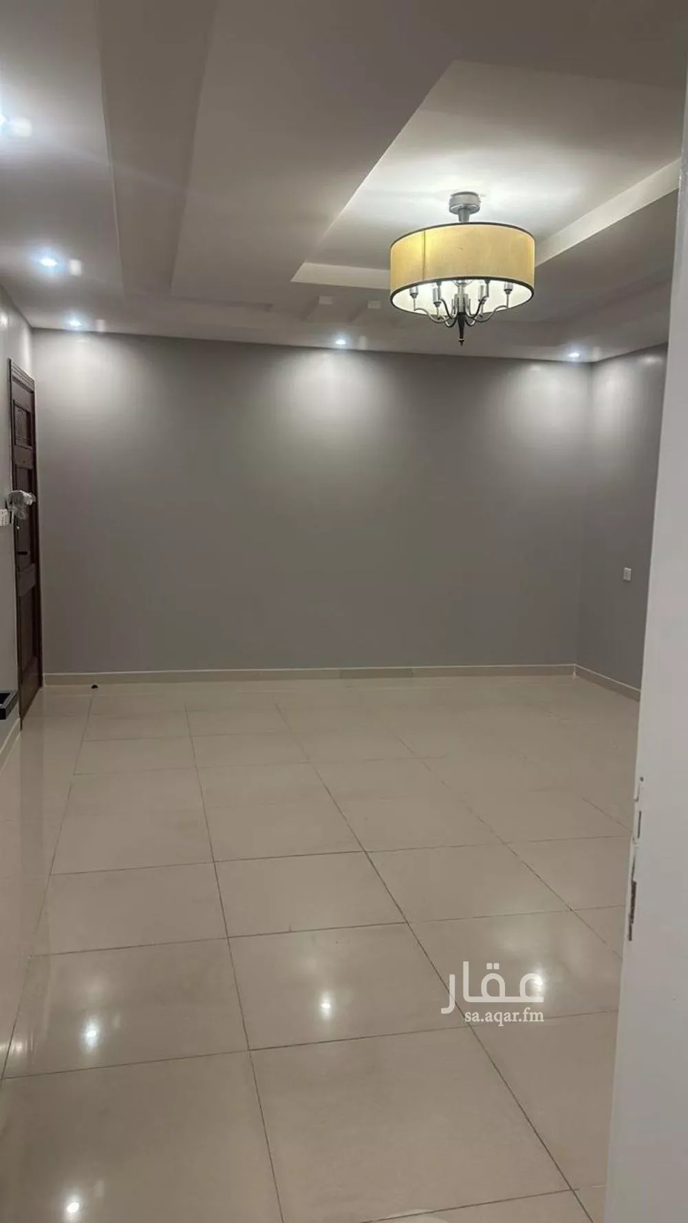 شقة 4 غرف في السلامة 5