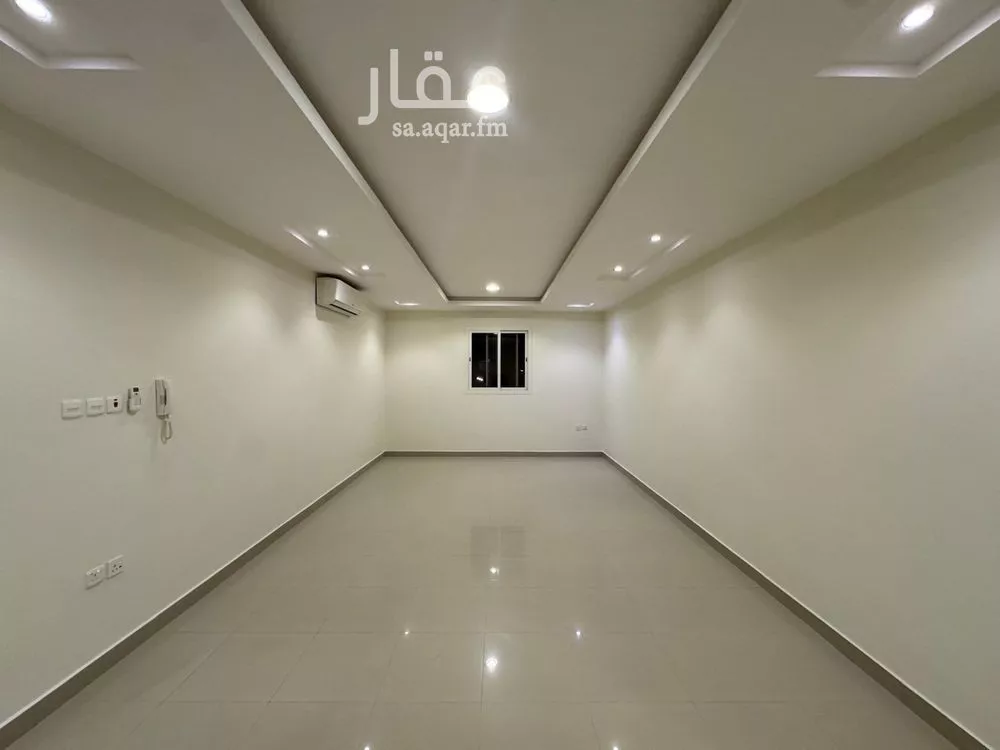 4 bedroom apartment in Al Yasmin 5