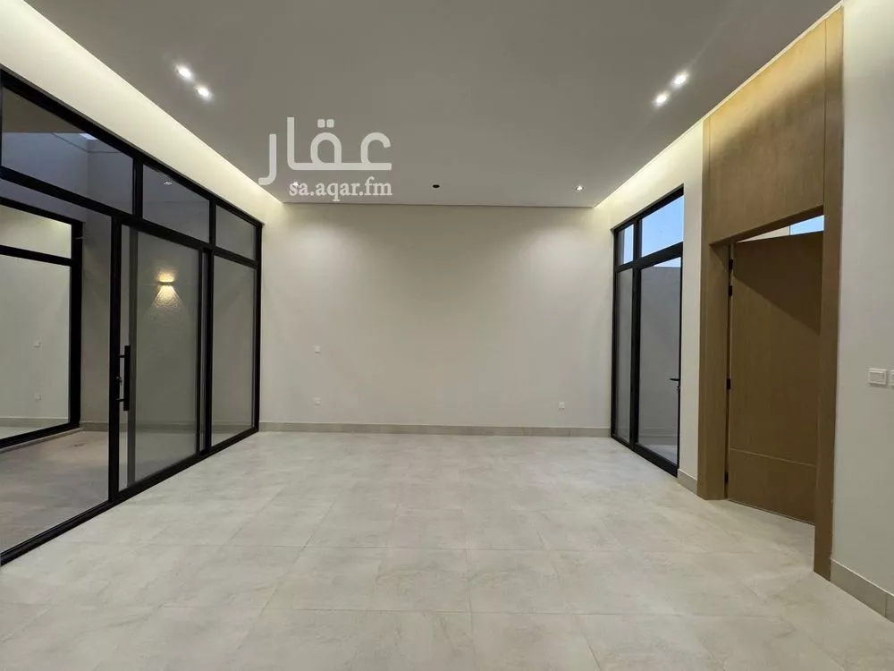 دور 3 غرف في العارض 5