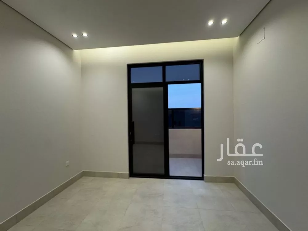 شقة 3 غرف في العارض 4