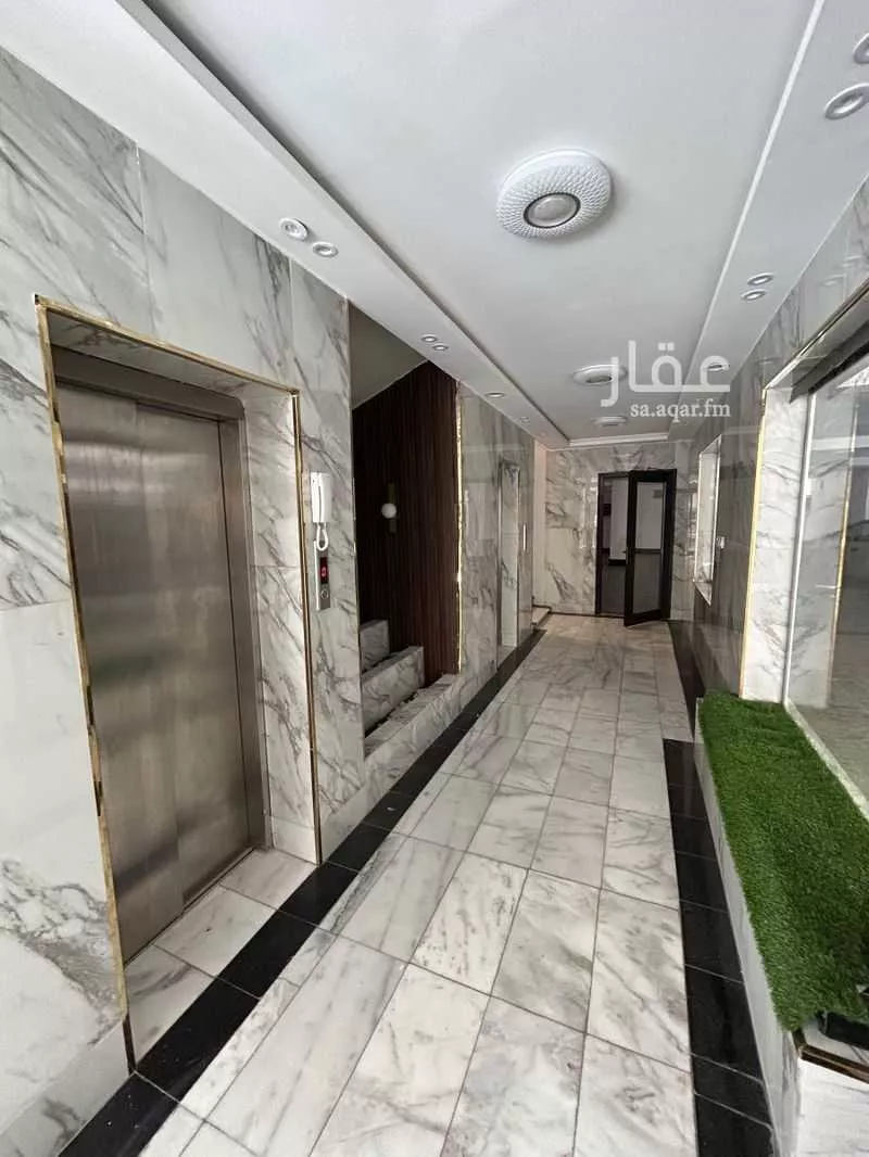 شقة 5 غرف في الورود 4