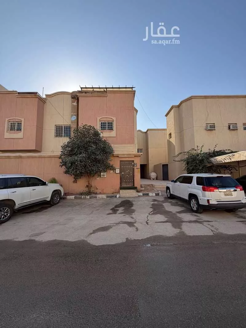 4 bedroom villa in Qurtubah, Riyadh 8
