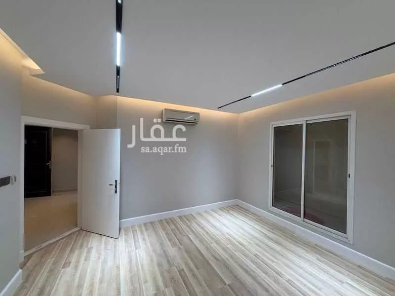 4 bedroom apartment in Al Malqa 1
