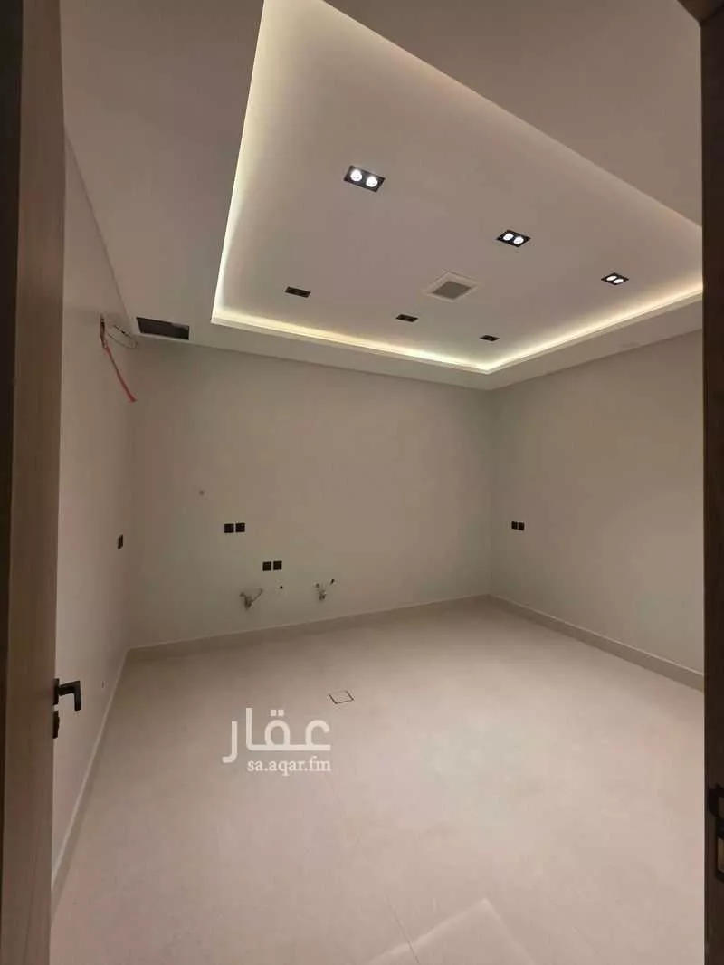 فيلا 5 غرف في ديراب 5