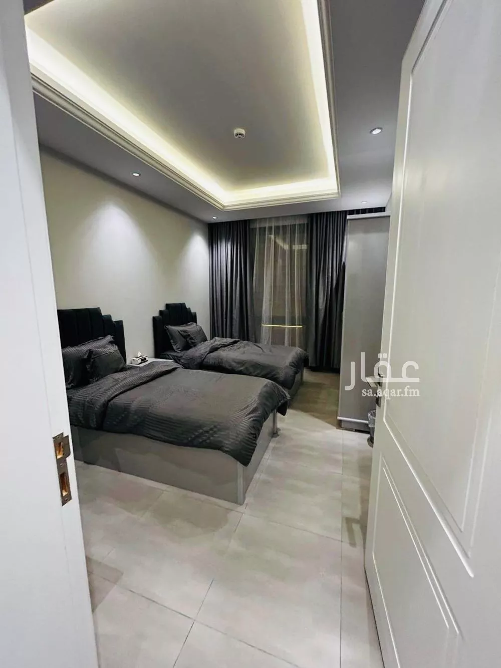 شقة 3 غرف في الملقا 4