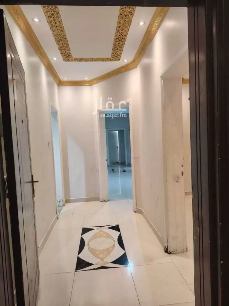 3 bedroom apartment in Al Rawdah 4