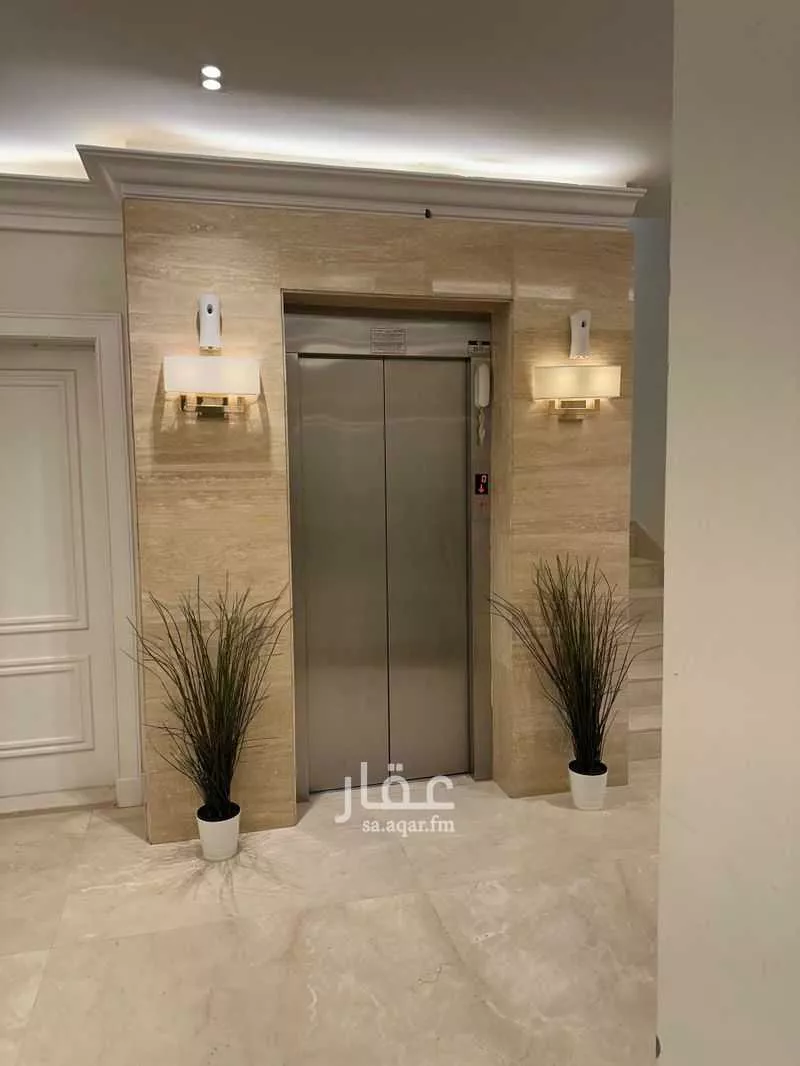 شقة 5 غرف في الملقا 4