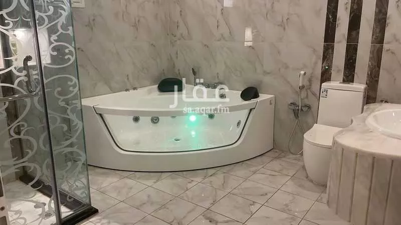 4 bedroom villa in Al Buhairah, Eastern Province 24