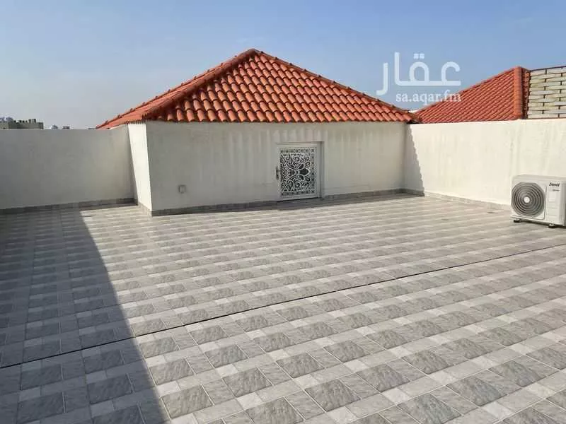 4 bedroom villa in Al Buhairah, Eastern Province 19