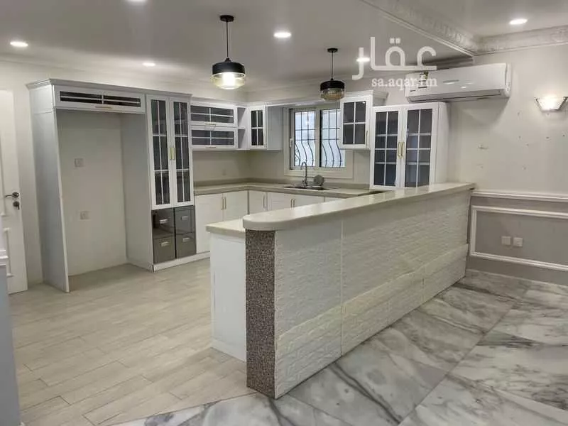 4 bedroom villa in Al Buhairah, Eastern Province 22