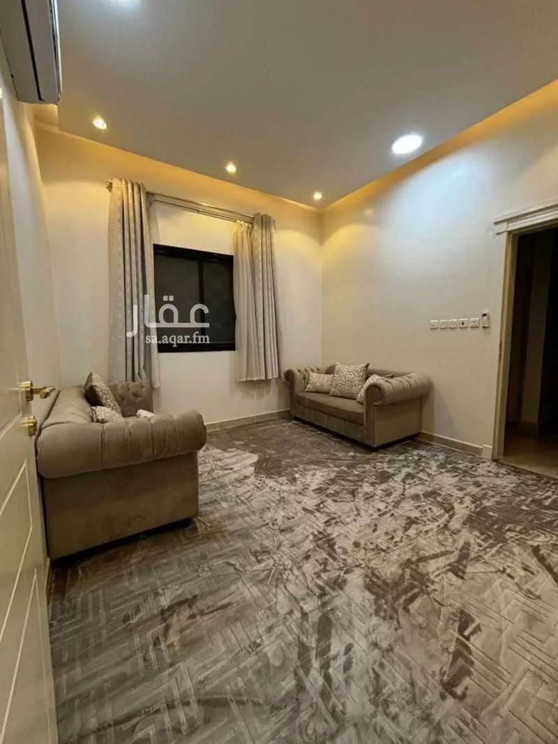 5 bedroom villa in Al Rimal 3