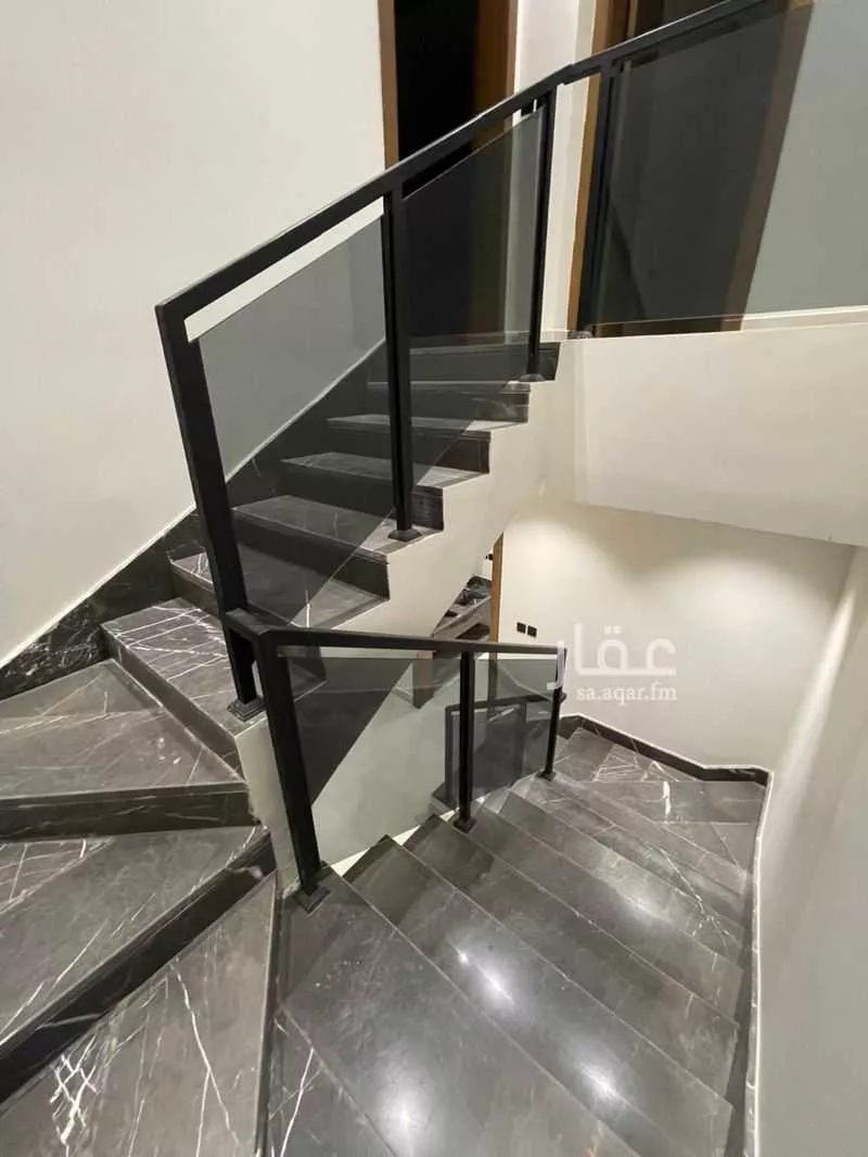 4 bedroom villa in Al Rimal, Riyadh 18