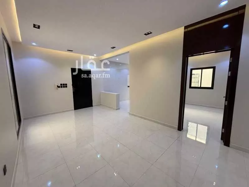 4 bedroom floor in Al Rimal 5
