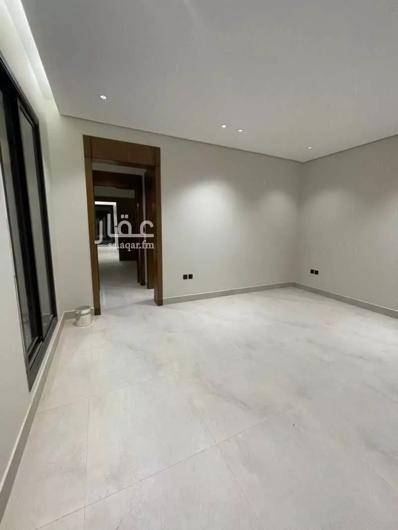 4 bedroom villa in Al Rimal, Riyadh 13