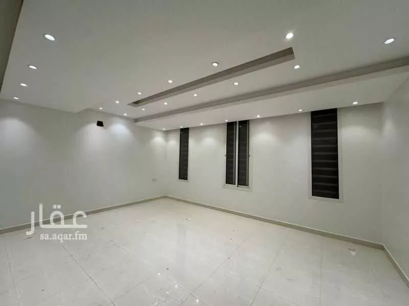 فيلا 5 غرف في النرجس 2