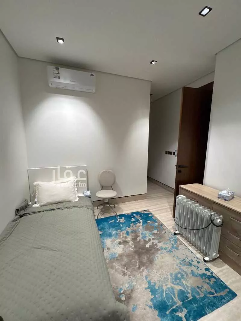 4 bedroom villa in Al Rabie 4