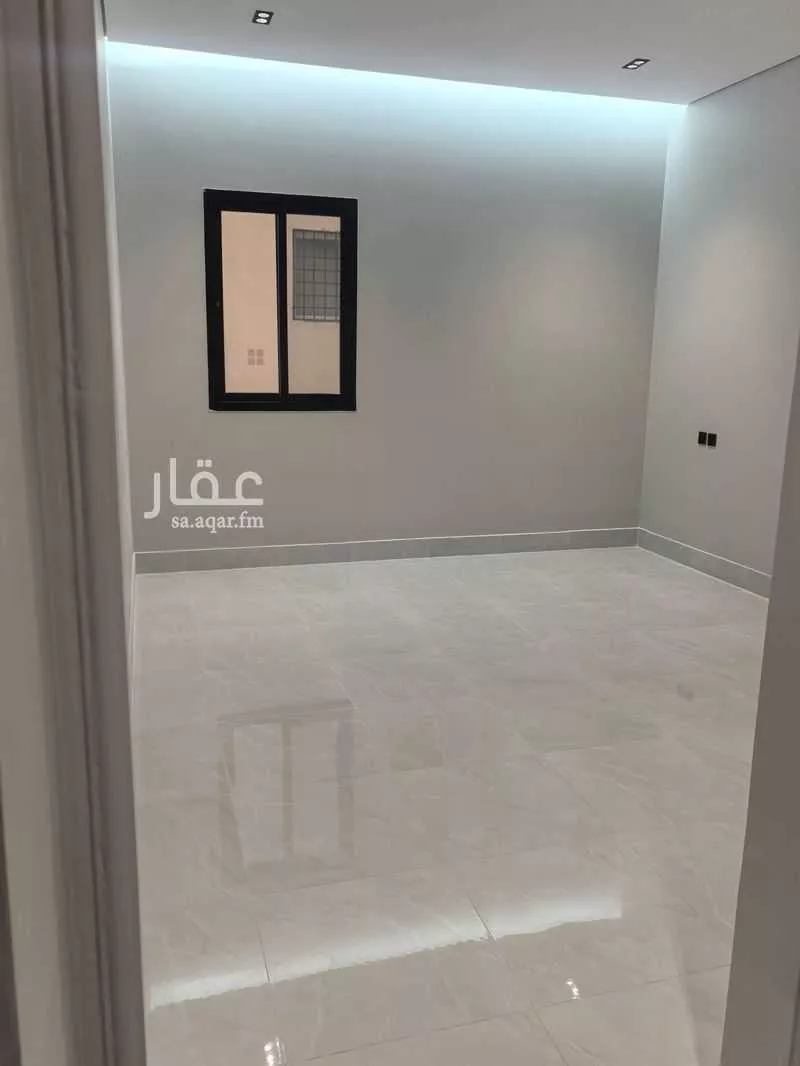 5 bedroom apartment in King Fahd, Madinah 11