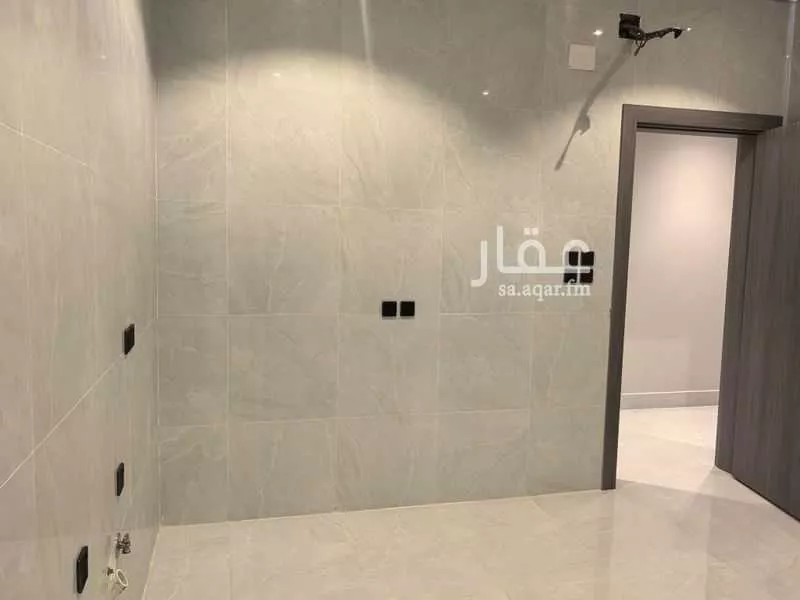 5 bedroom apartment in King Fahd, Madinah 9
