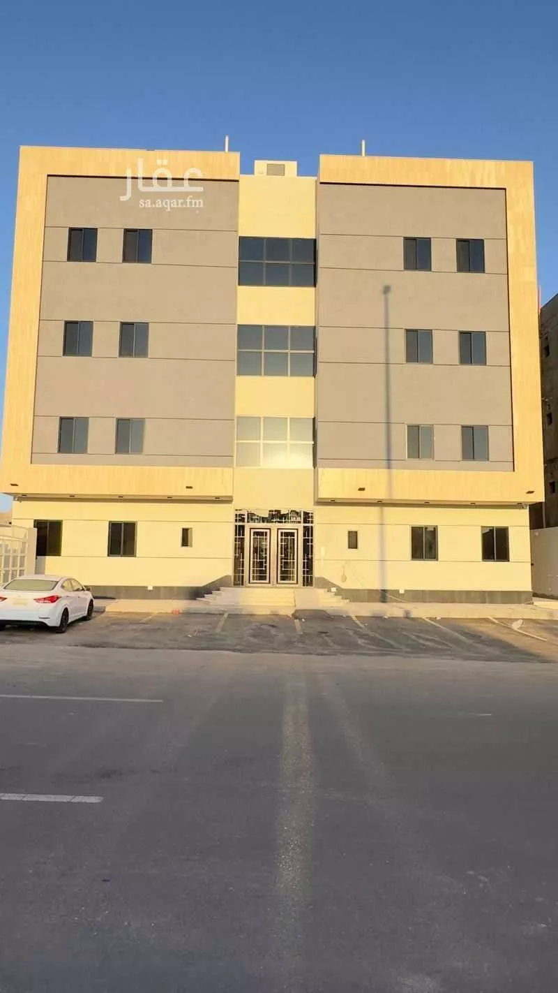 5 bedroom apartment in King Fahd, Madinah 4