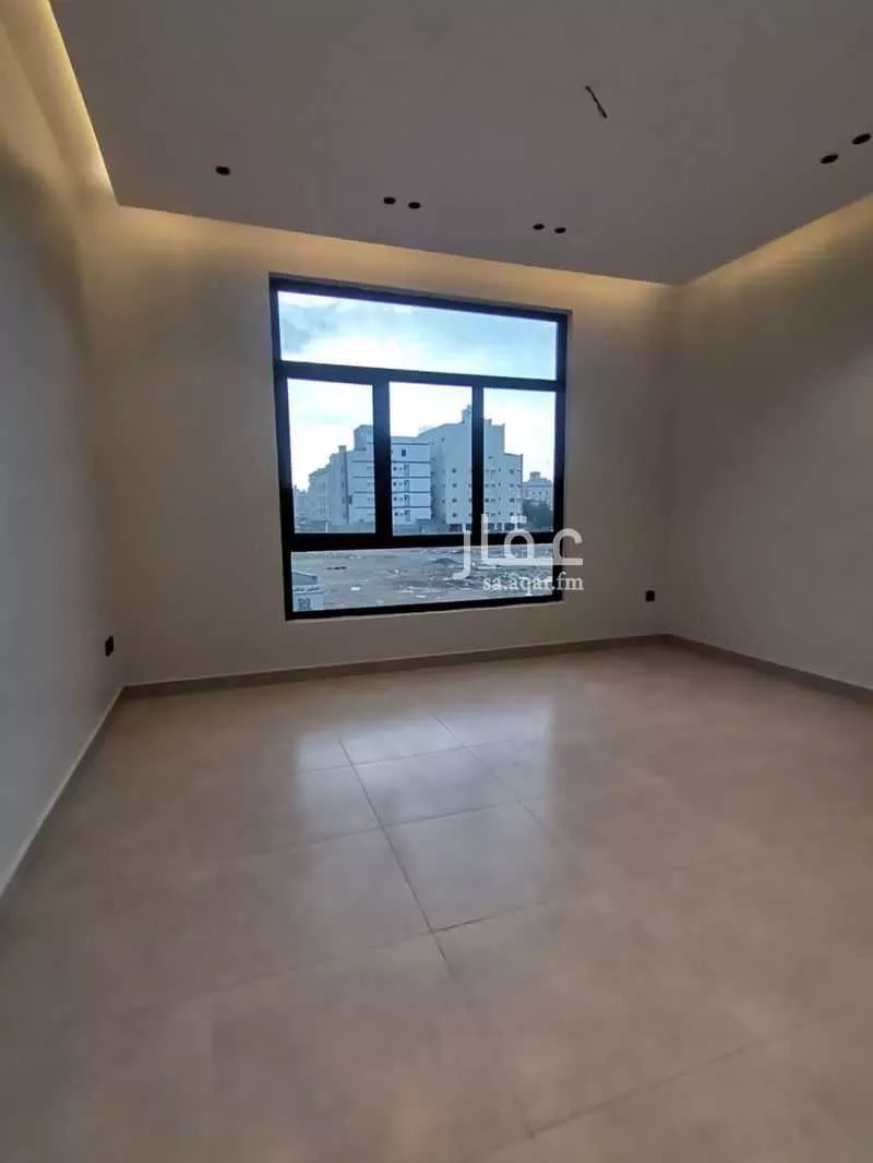 شقة 5 غرف في الريان 2