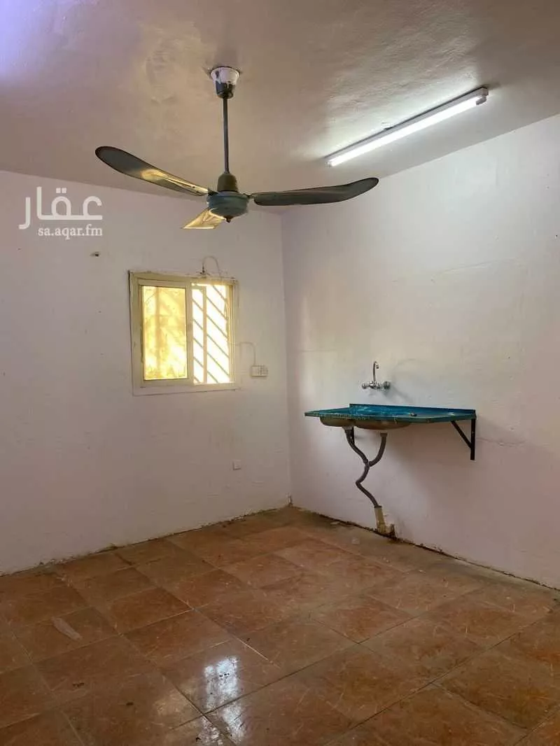 عمارة 145 م² في عتيقة 3