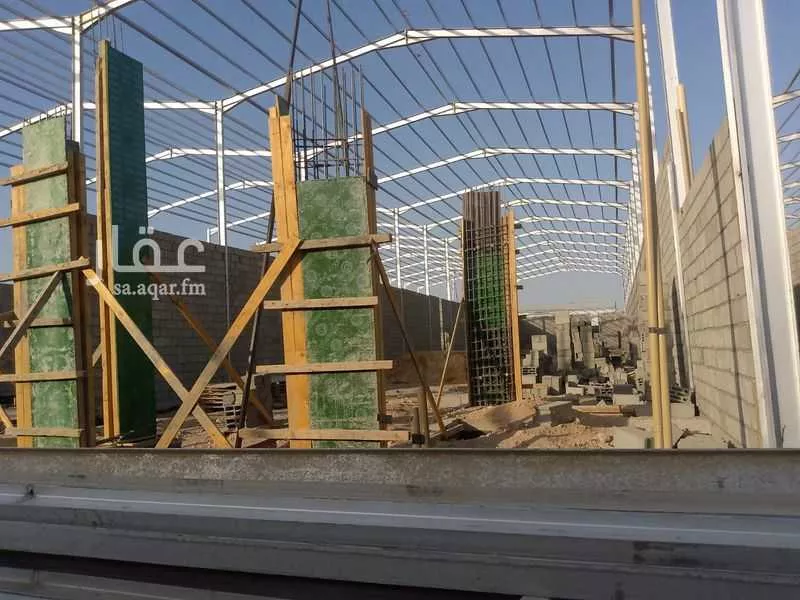 أرض 10400 م² في المنصورية 4