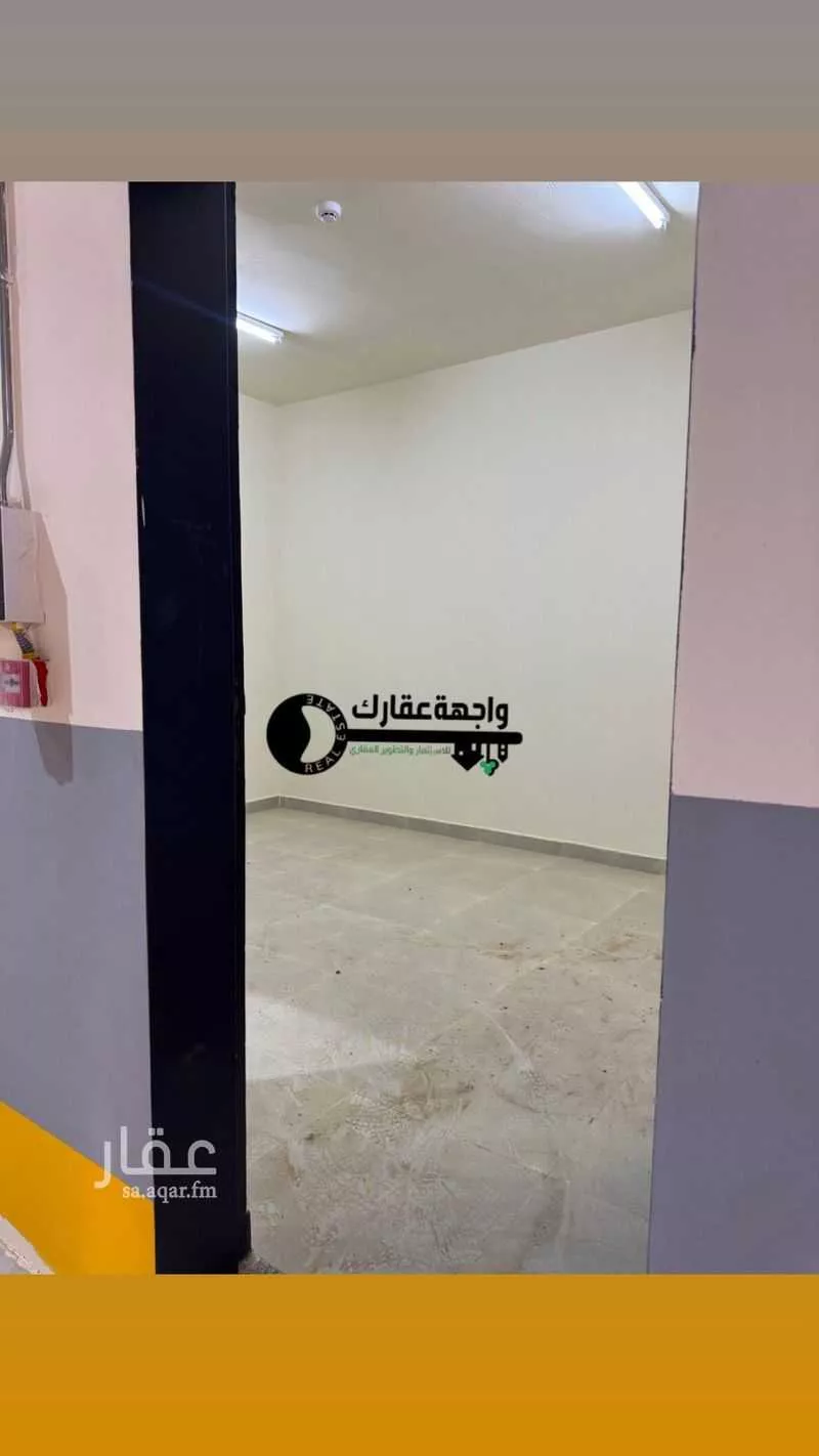 مستودع 8304 م² في الغنامية 2