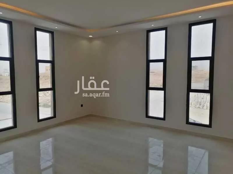 5 bedroom villa in Al Ghnamiah, Riyadh 8
